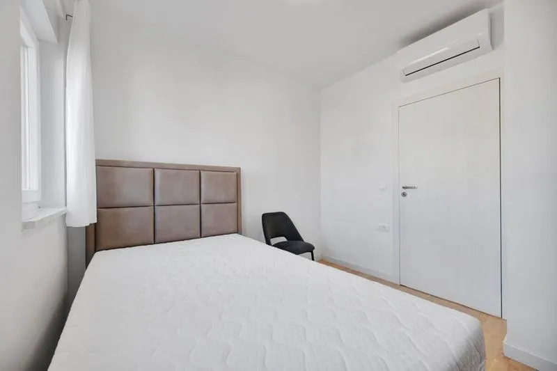 Listing Ad Image